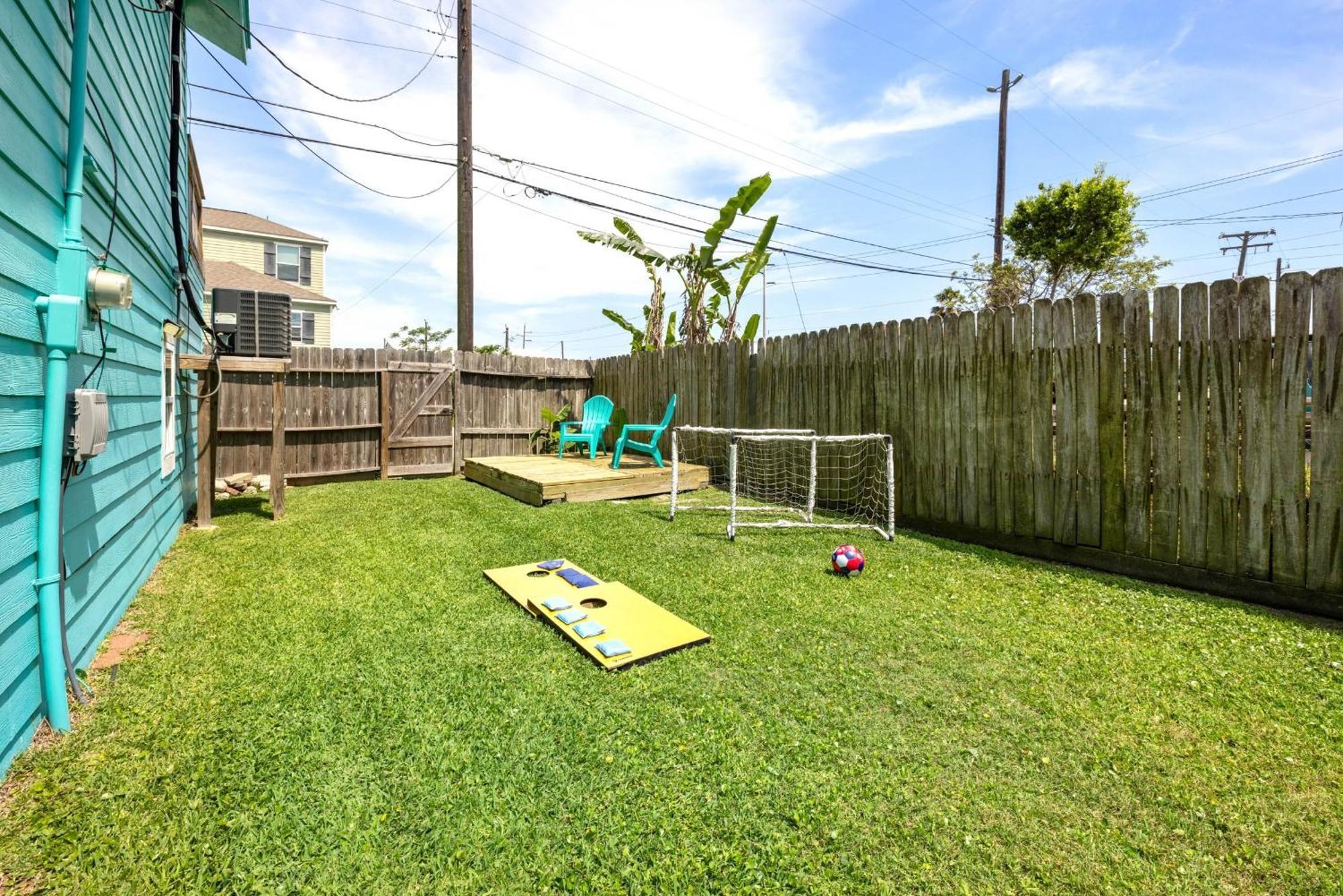 Nr Beach Pier Oasis Game Tables Yard Bbq Galveston Exteriér fotografie
