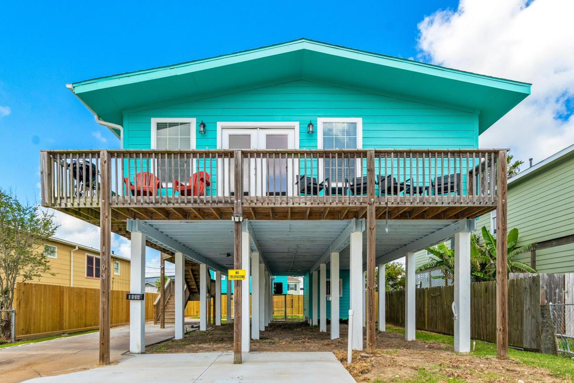 Nr Beach Pier Oasis Game Tables Yard Bbq Galveston Exteriér fotografie